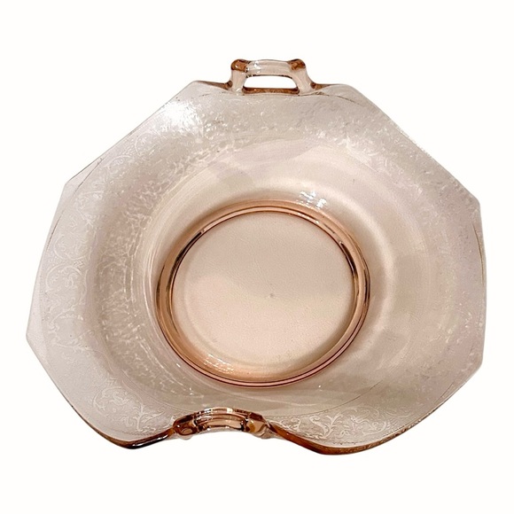 Vintage Pink Depression Glass Folded Edge Etched Platter/Bowl with handles - Picture 5 of 15